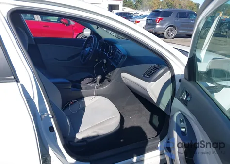 2013 Kia Optima Lx z USA, uszkodzony, nr VIN KNAGM4A79D5371704